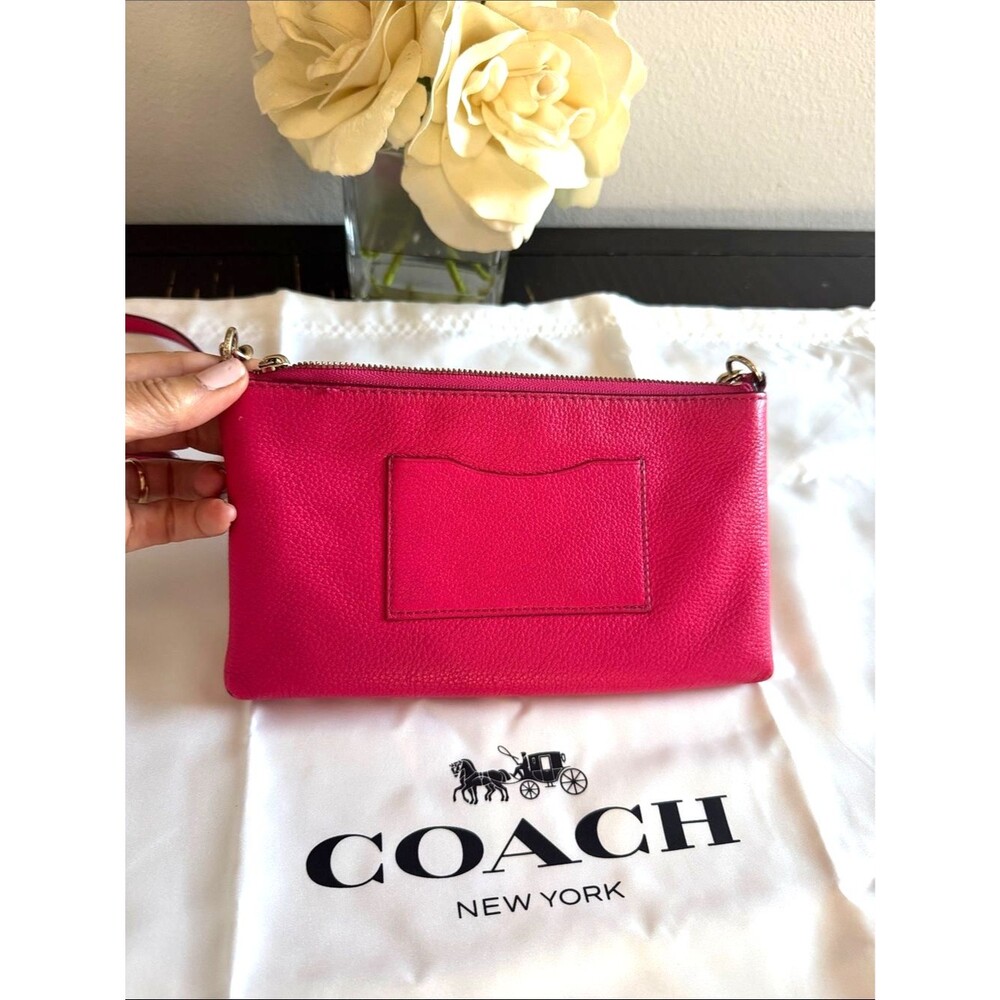 Coach Quinn Pebbled Leather Crossbody Style #F52709) hot pink/cranberry color - Picture 3 of 8